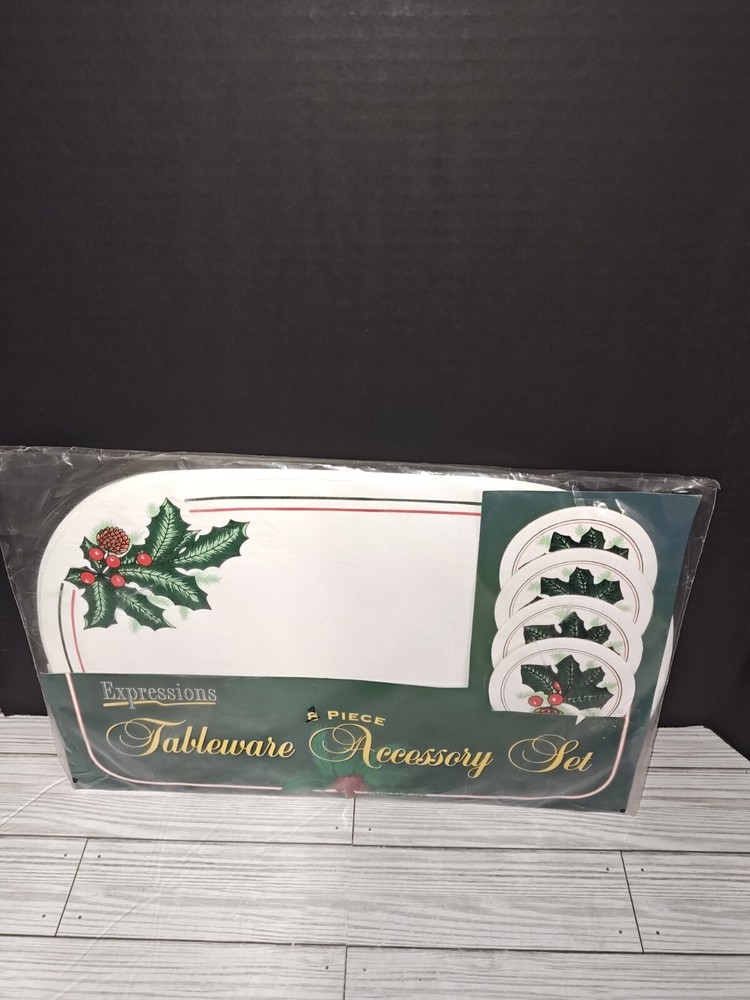 Vintage PVC Placemat Coaster Set Holly Berry Christmas Holiday Design 8 Pc Set