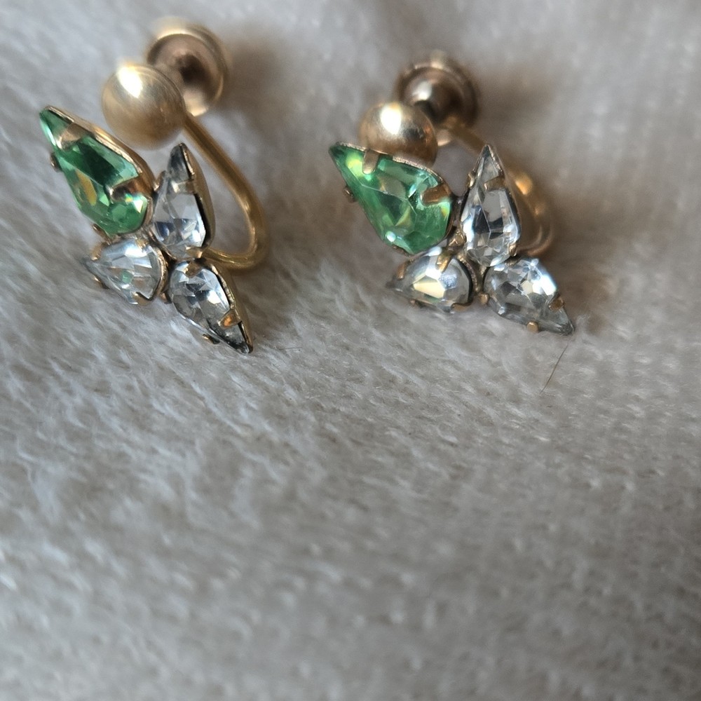 Vintage Stud Earrings Screw Back Gold Green Clear Marquise Pear Glass Fashion