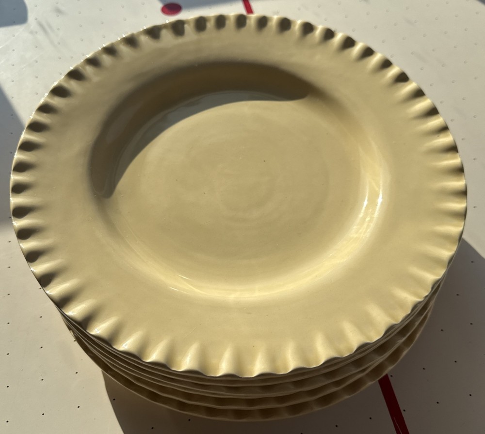 Pottery Barn Pie Crust Dinner Plate Set of 6 Crafted in Mexico