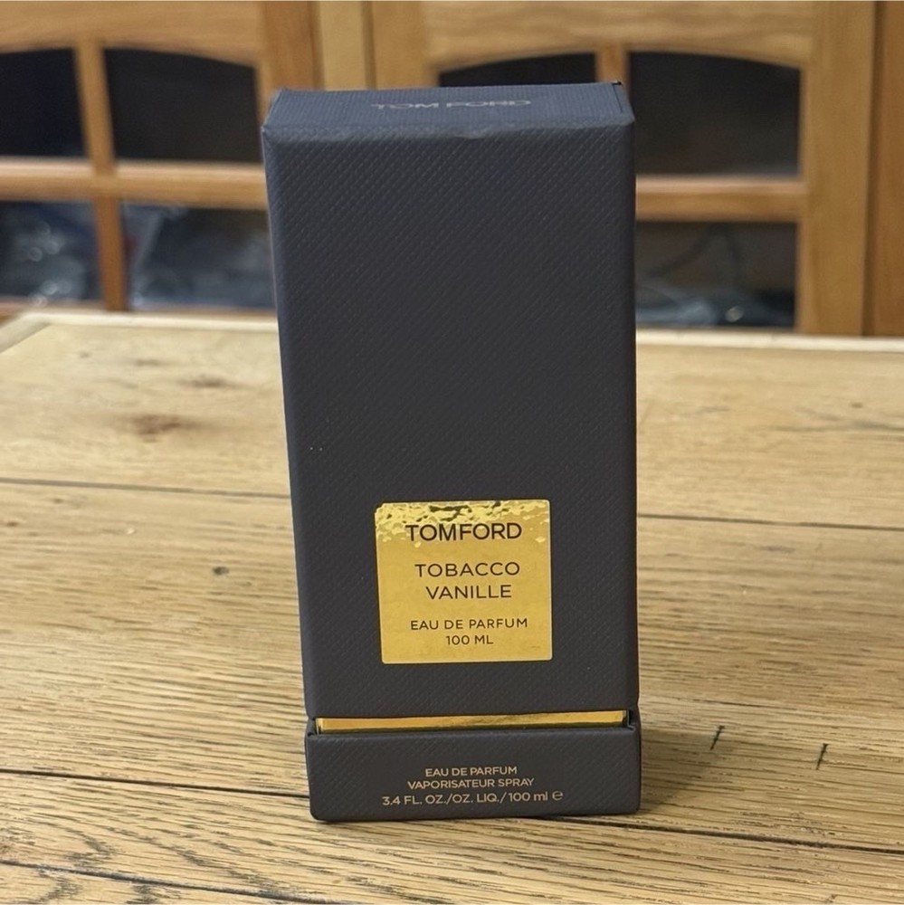 Tom Ford Tobacco Vanille Eau de Parfum Spray, Regular Size 3.4 fl oz