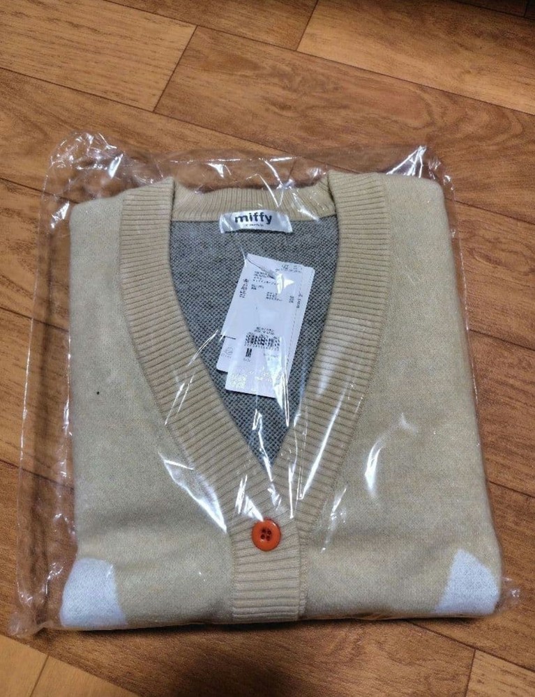 Dick Bruna Miffy Cardigan Face size L Long Sleeve beige Dick Bruna Dick Bruna FS