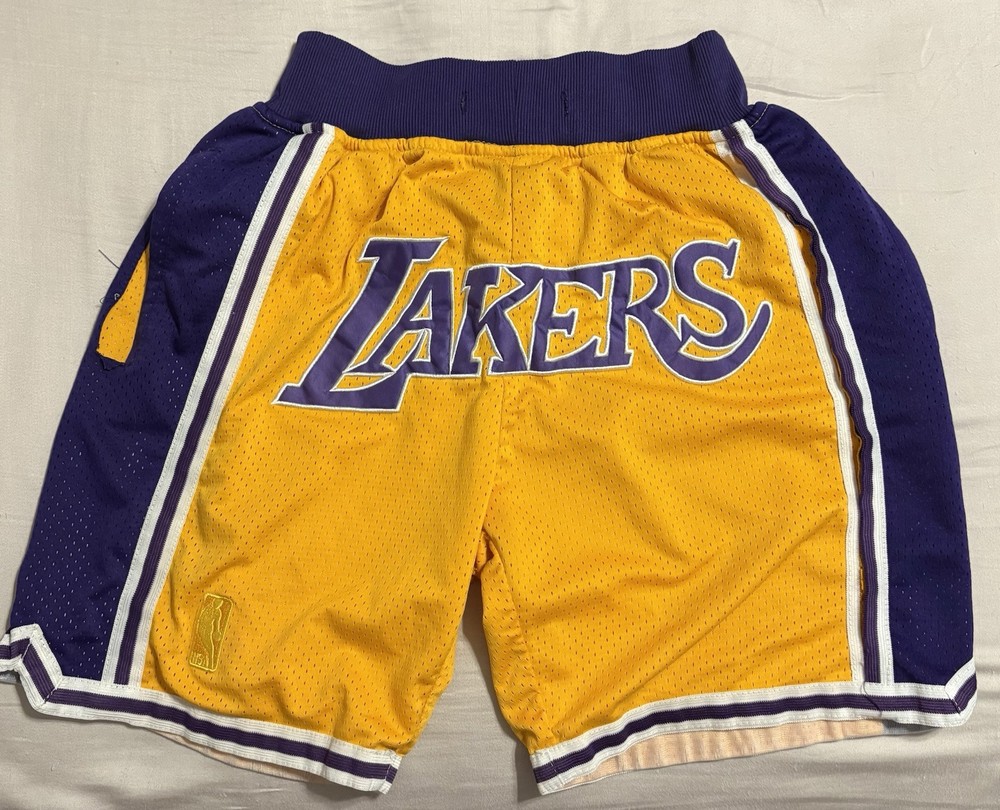 Los Angeles Lakers Just Don 1996-97 Throwback Basketball Shorts Men’s Size Small