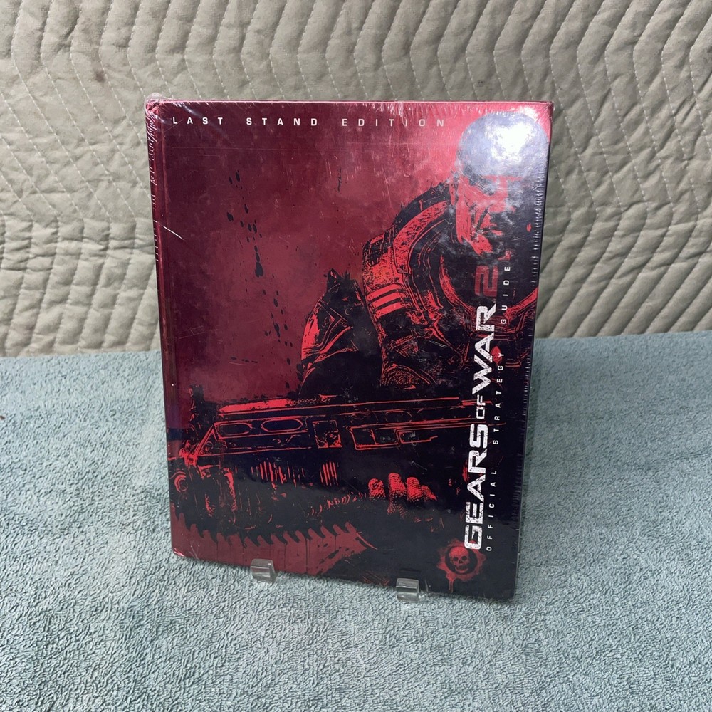 Gears of War 2: Official Strategy Guide: Last Stand Edition by Phillip Marcus