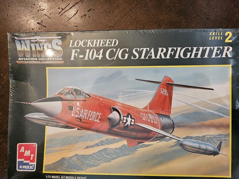 AMT ERTL LOCKHEED F-104 C/G STARFIGHTER Vintage Kit #8759 1/72 Scale Sealed! EX!