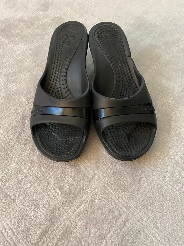 Black Women's Crocs Sandals - Size 8