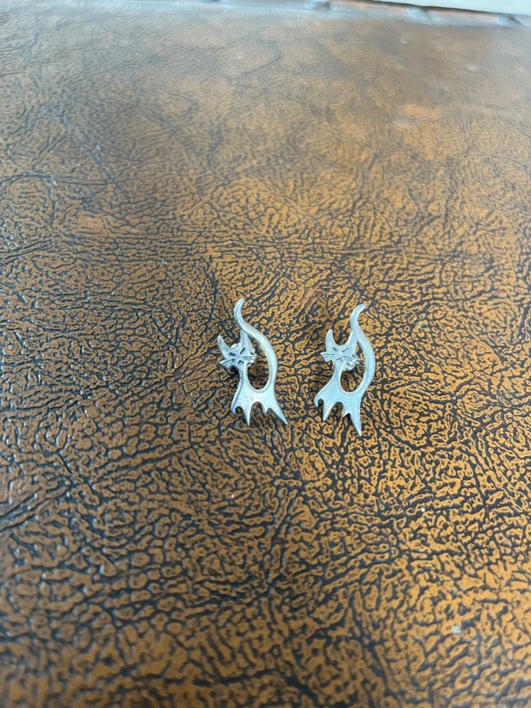 Vintage Art Deco Cats Silver Stud Earrings