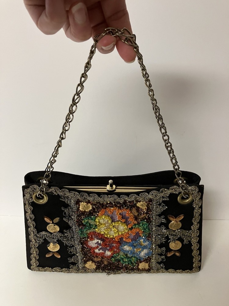 Vintage Purse Handbag Beaded Needlework Chain Strap Floral Design 10 x 6 Pretty!