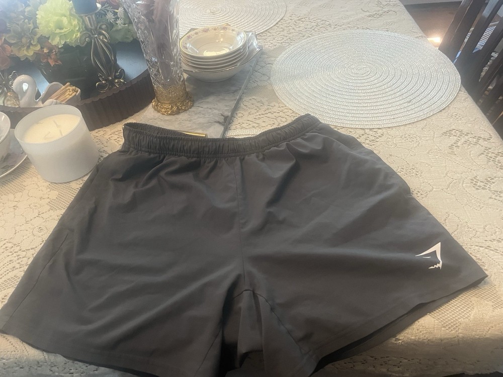 Gymshark Men’s Gray Athletic Shorts XL 7
