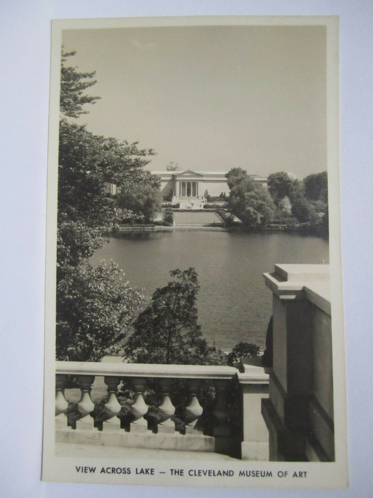 CLEVELAND MUSEUM OF ART ACROSS LAKE REAL PHOTO POSTCARD OH OHIO 1940s RPPC
