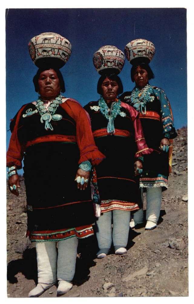 New Mexico Zuni Women Olla Pottery Jars turquoise jewelry regalia postcard
