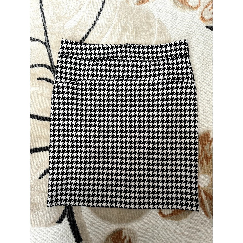 Michael Kors Black & White Plaid Mini Skirt Womens Size 10
