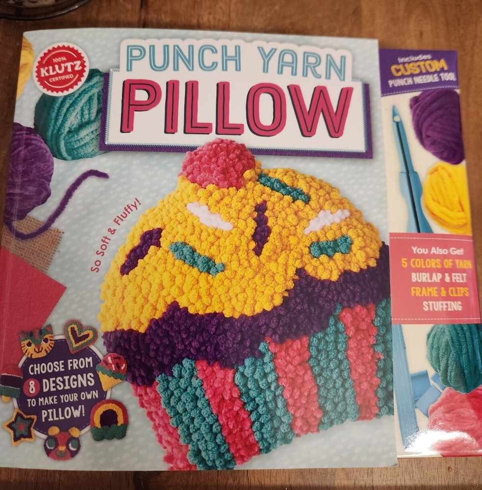 Punch Yarn Pillow Craft KIT by KLUTZ 8 Designs Yarn, Instructions NEW