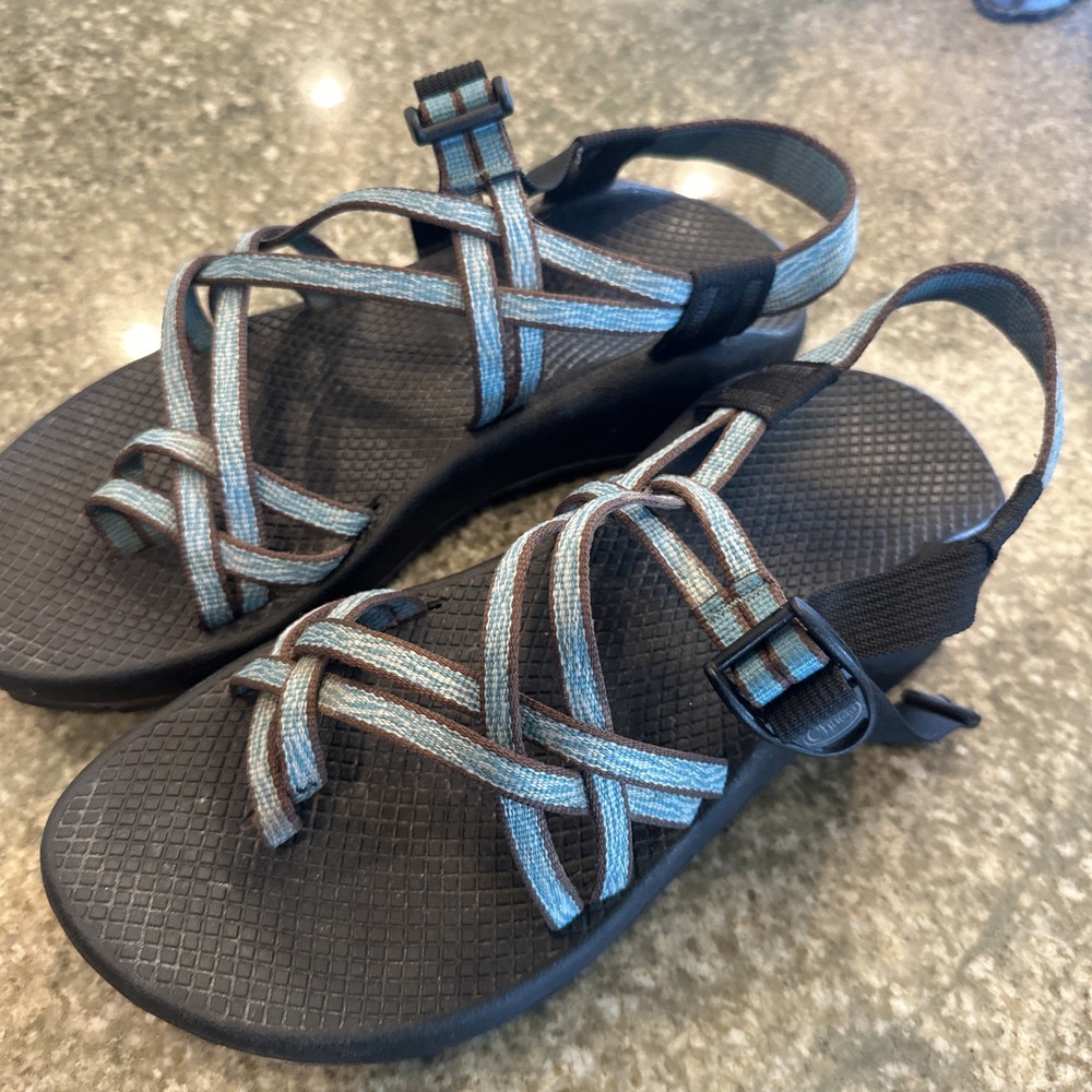 Chaco ZX/2 Strappy Toe Loop Sandals for Hiking Walking Water Sports Womens Size 10
