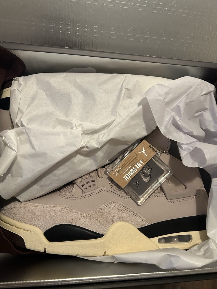 Jordan 4 Retro a MA Maniere Men’s Size 10