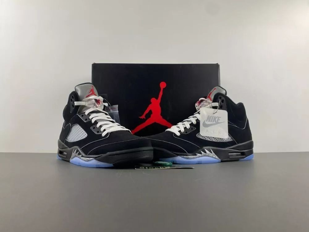 Nike Air Jordan 5 Black Metallic Mens Running Sneakers