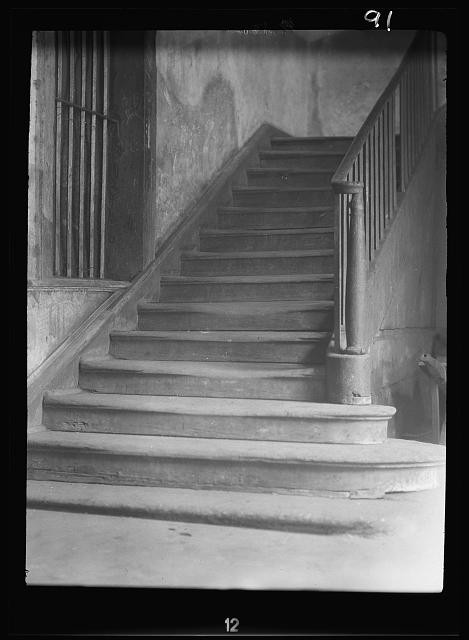 Photo:New Orleans Louisiana 1920s Ursuline Convent Stairway Window