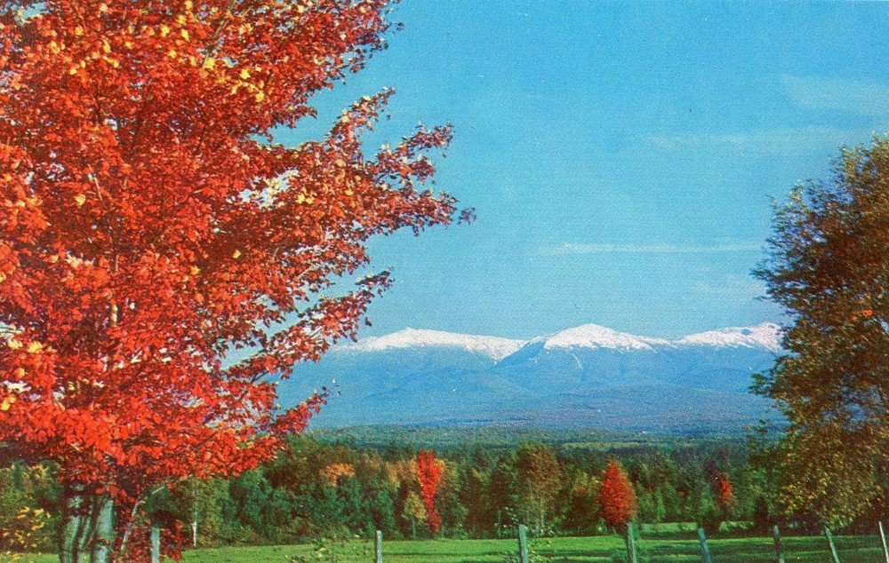 Presidential Range in Autumn, White Mountains, New Hampshire, UNP, VG --POSTCARD