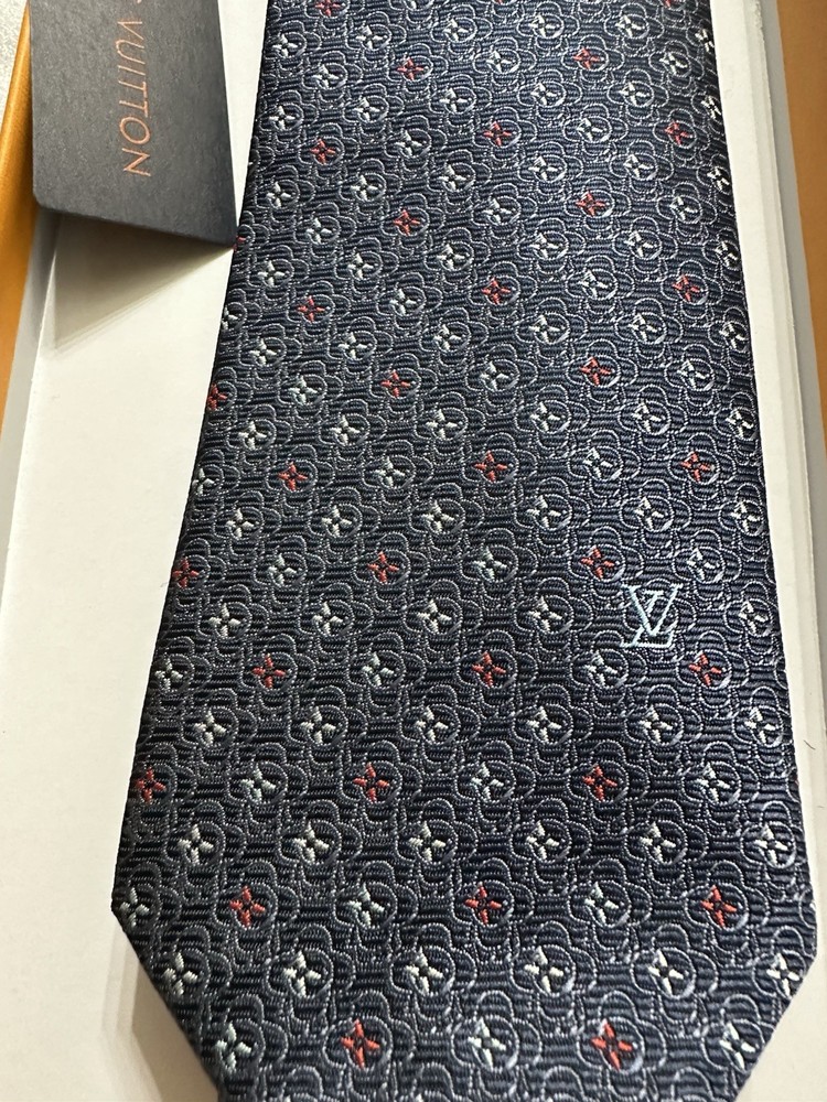 Louis Vuitton Men’s Silk Tie Navy Geometric Logo Designer One Size