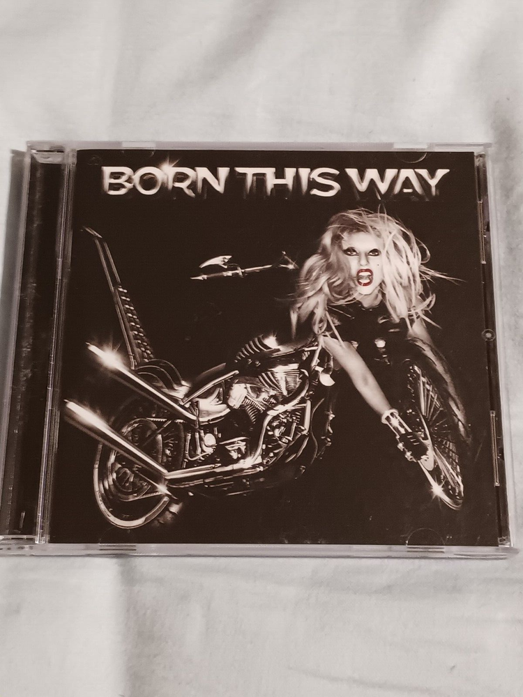 LADY GAGA - Born This Way CD Rare Very Good D 88