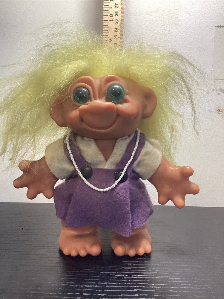 Vintage Girl Troll Bank 7