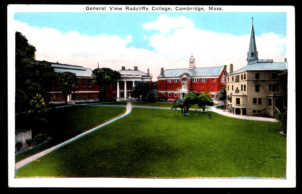 CAMBRIDGE MASSACHUSETTS Radcliffe College POSTCARD