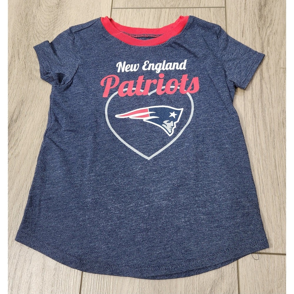 NFL New England Patriots Graphic T-Shirt Toddler Kids 2T Team Apparel Football