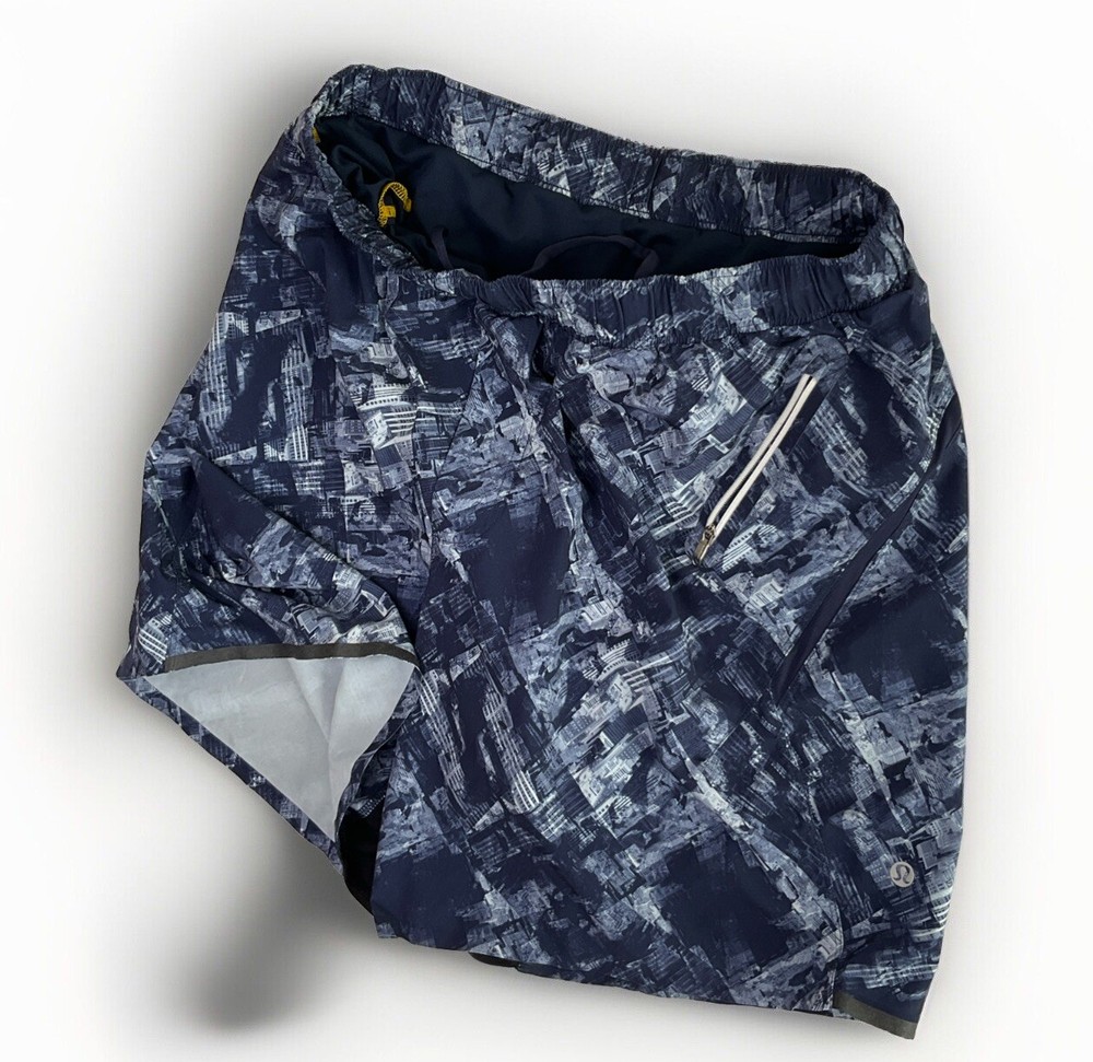 Lululemon Surge Shorts Men Sz L Running Athletic Lined City Sights 7'' Blue