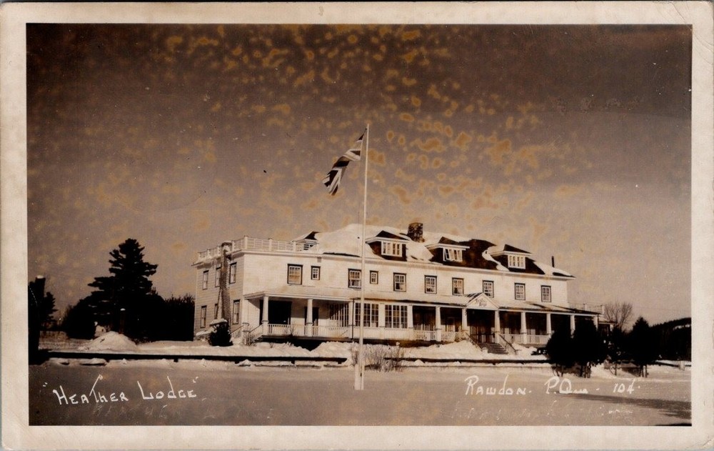 1950, Heather Lodge, RAWDON, Quebec, Canada Real Photo Postcard