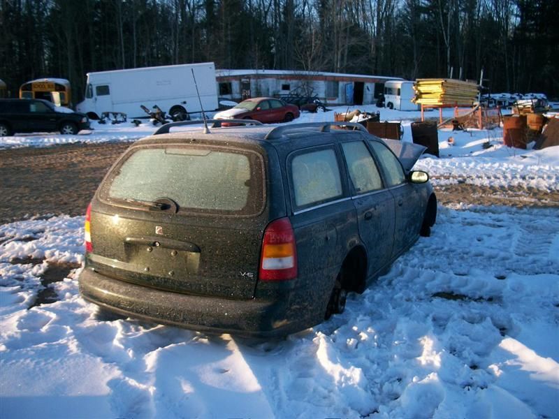 SAT L SW  2000 Valve Cover 124236