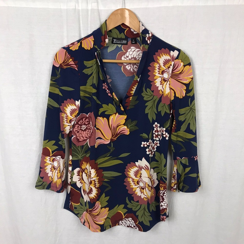 NY & Company 7th Avenue Design Studio Women's Floral V Neck Blouse 3/4 Sleeve XS