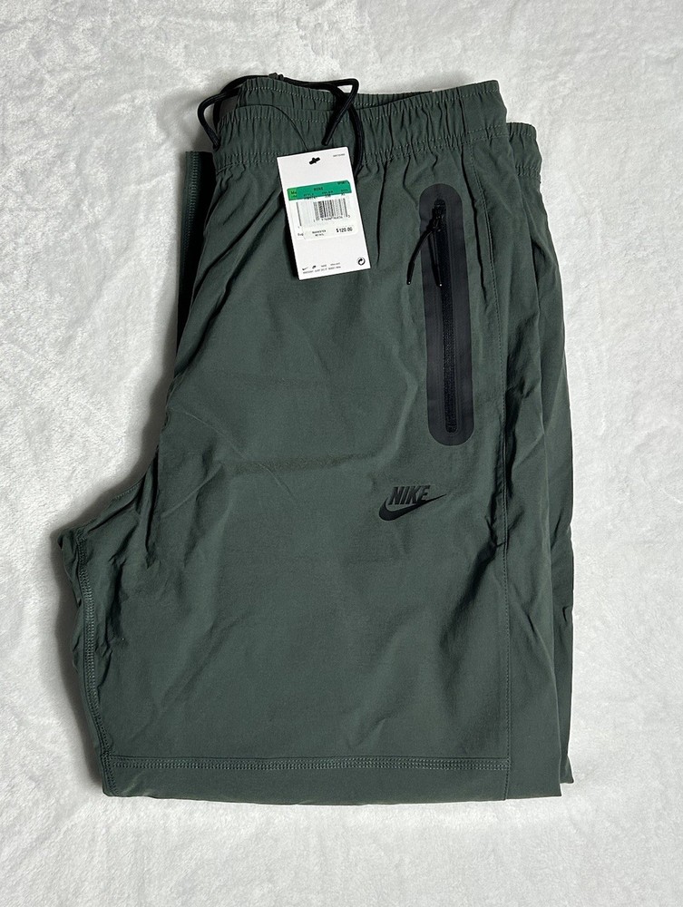 Nike Tech Woven Tapered Trousers Pants Vintage Green HM8241-338 Men’s Size XL