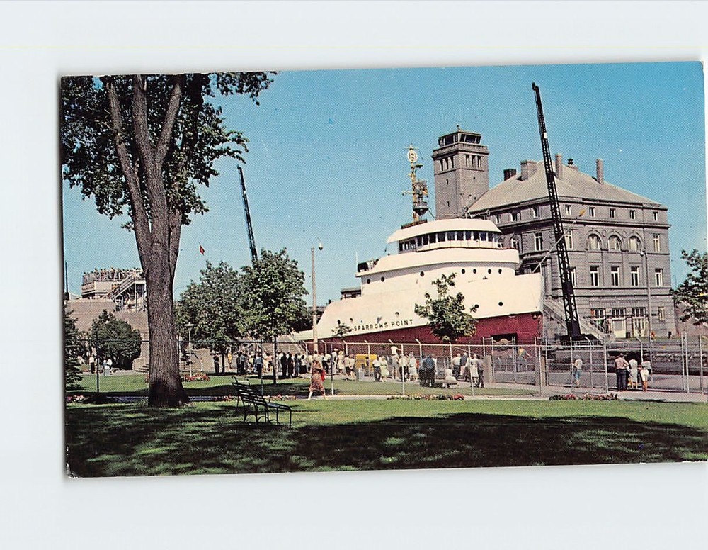 Postcard World Famous Soo Locks Sault Ste. Marie Michigan USA