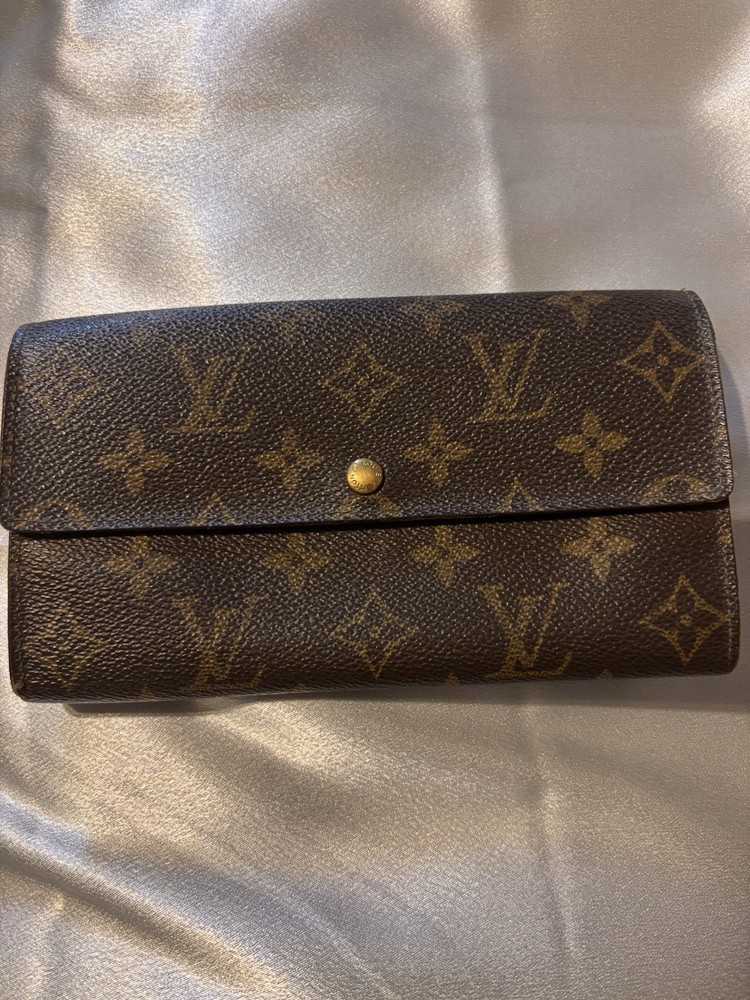 Louis Vuitton Sarah Wallet Vintage Brown Monogram Canvas