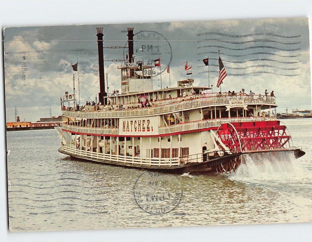 Postcard Sternwheeler Natchez New Orleans Louisiana USA