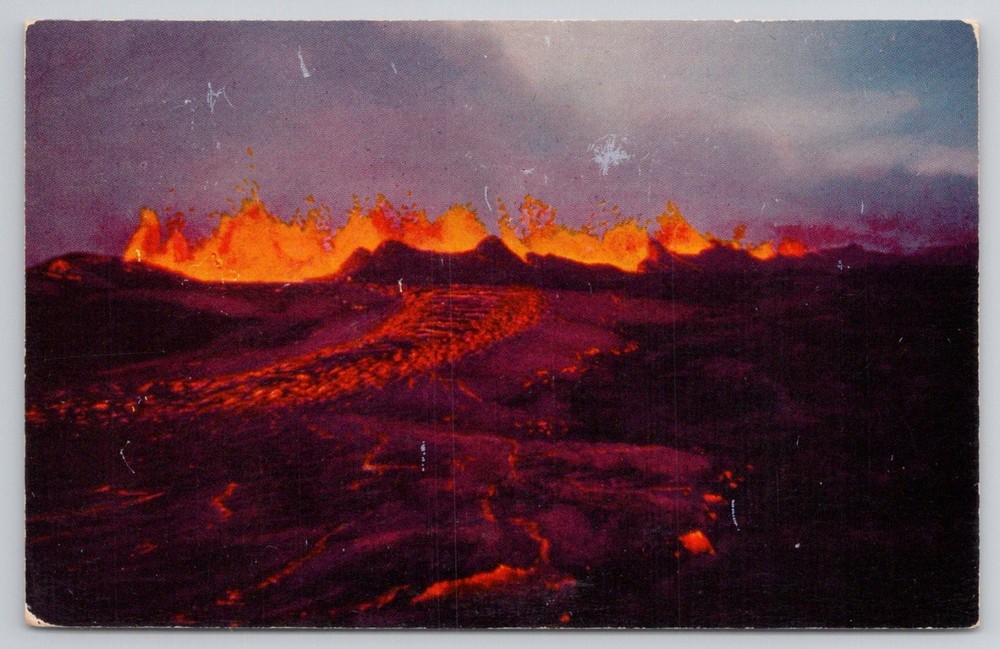 Mauna Loa Volcano Eruption 1950 Hawaii Natural Color Mirro-Krome Postcard
