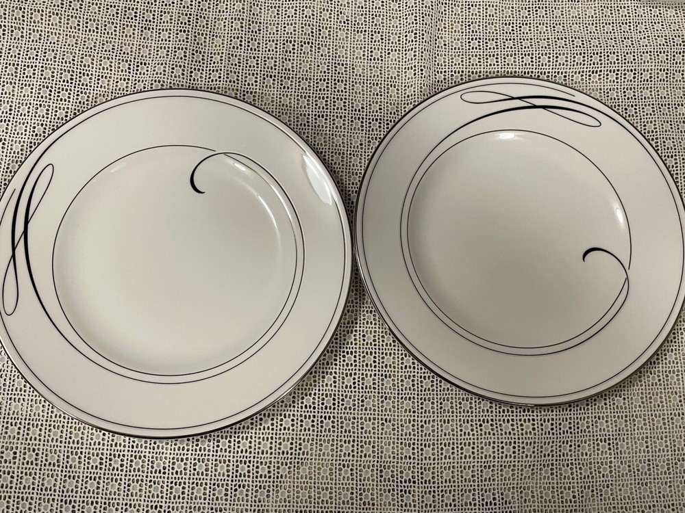 Waterford Ballet Ribbon Salad and Dessert Plates Set Made in England