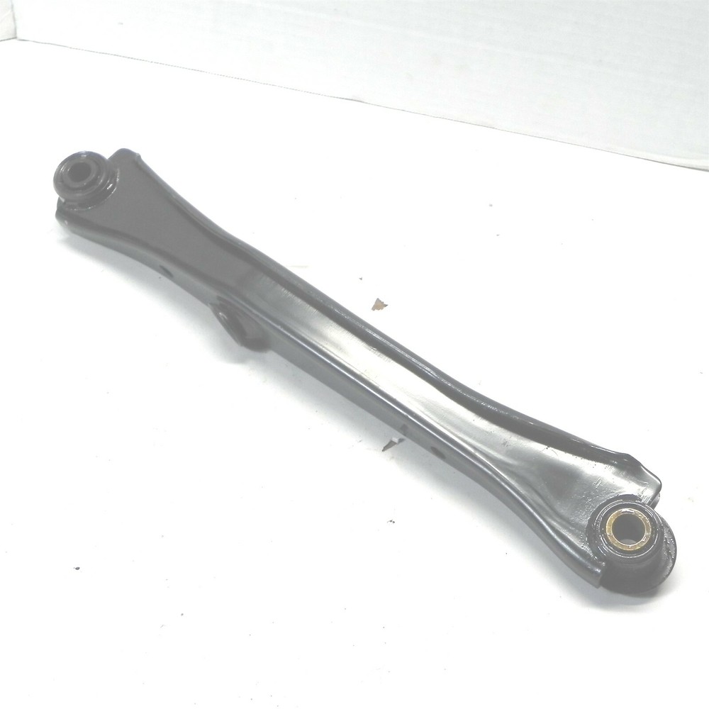 1983-1987 Mazda 626 Coupe Rear Upper Control Arm G03028500