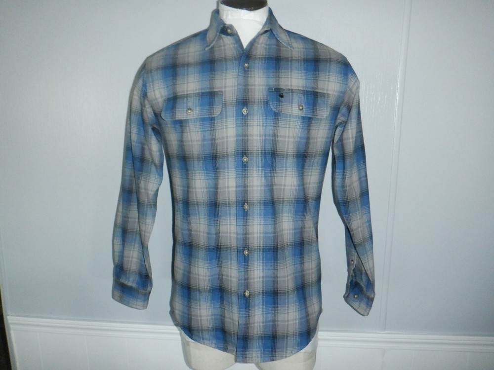 Men's CARHARTT Sz S Blue Plaid Heavy Weight Flannel Long Sleeved Button Shirt