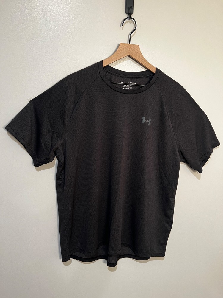 Under Armour XL Men's Gray UA Tech Tee Crew-Neck Short Sleeve Athletic T-Shirt