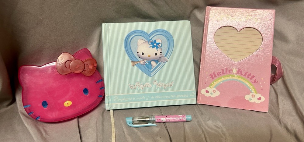 Lot Of 2000s Sanrio Hello Kitty Stationary Please Read Full Description ￼￼