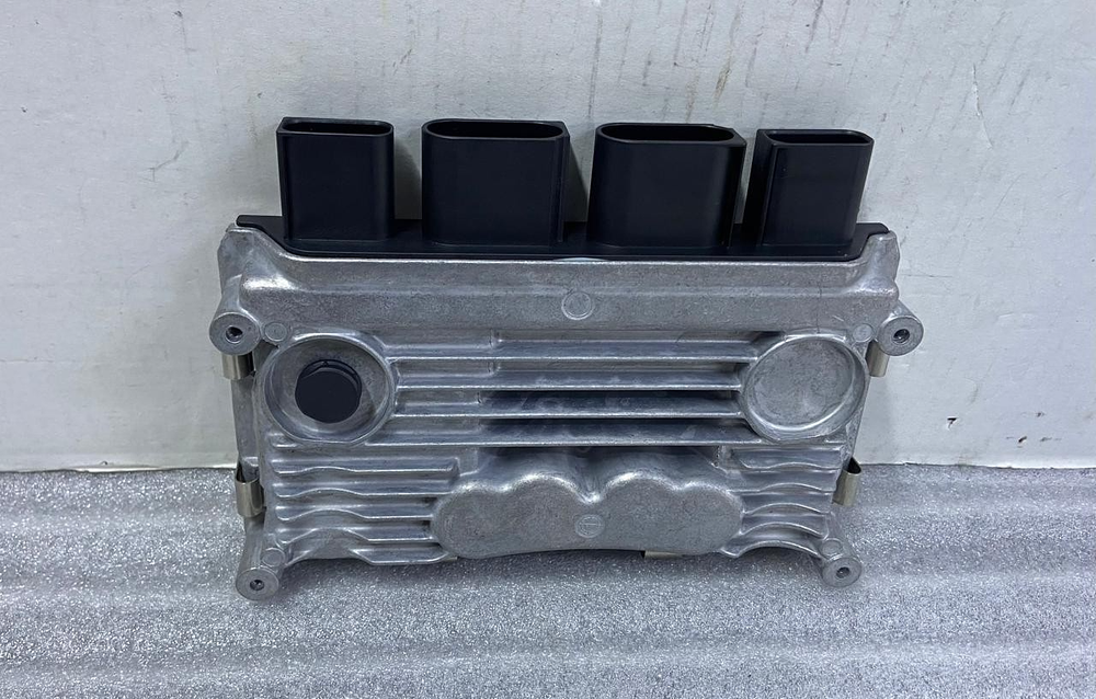 OEM BMW F10 F01 F06 F07 F11 F12 F13 Active Steering Control Unit Module 6796392