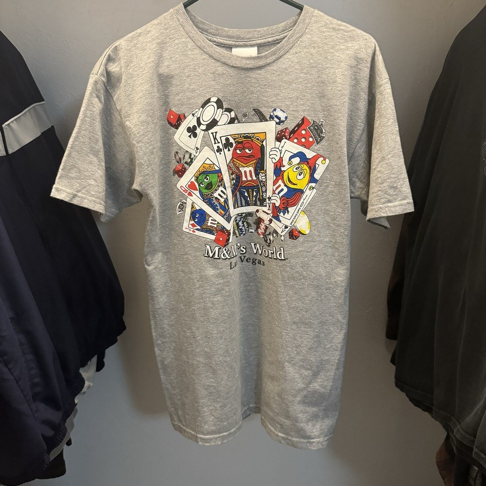 M&M's World Las Vegas Nevada Mars Chocolate Gray Graphic Tshirt Medium Vintage