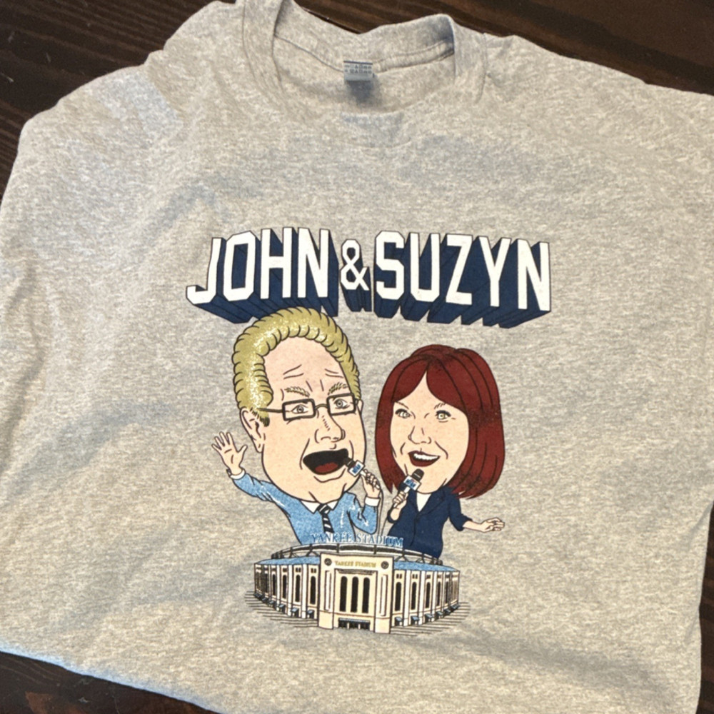 John Sterling Gildan Heavy Cotton Men's XL Gray Crew Neck Graphic Print T-Shirt