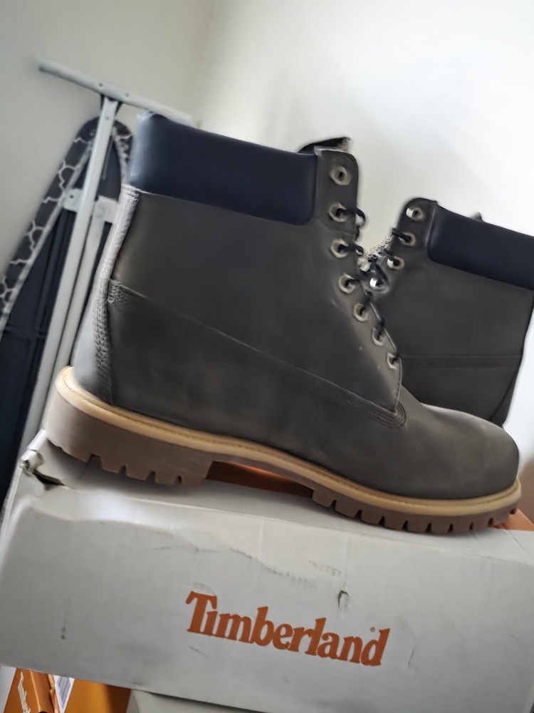 Timberland Premium Waterproof Gray Leather Boots Size 13 for Men