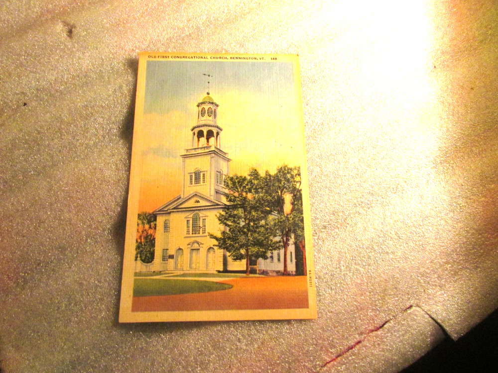 Old First Congregational Church, Benninton, Vt. - Postcard