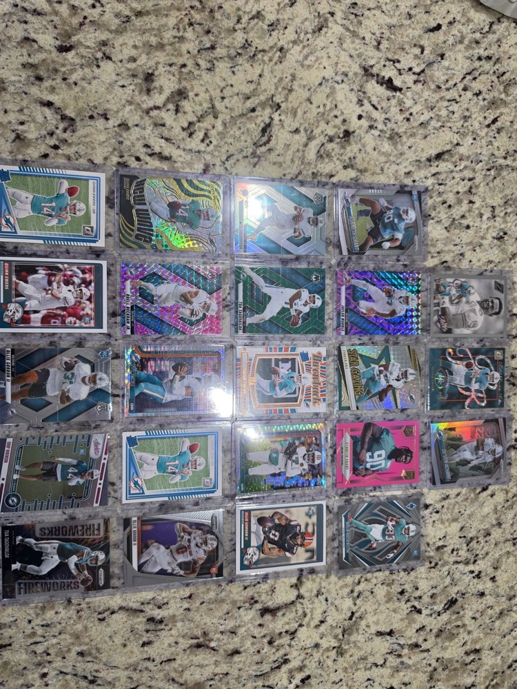 Panini Miami Dolphins 23 Card Lot!! Quinn Ewers Ollie Gordon Tyreek Hill Inserts