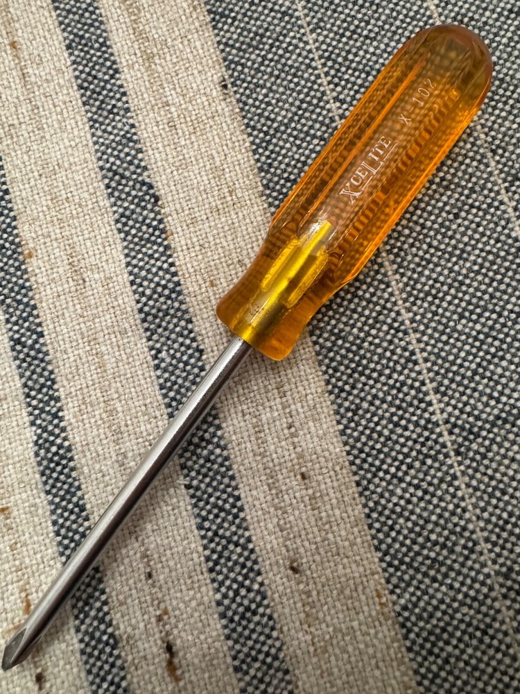 XCELITE  X-102 #2 Phillips Head Screwdriver - Made in USA