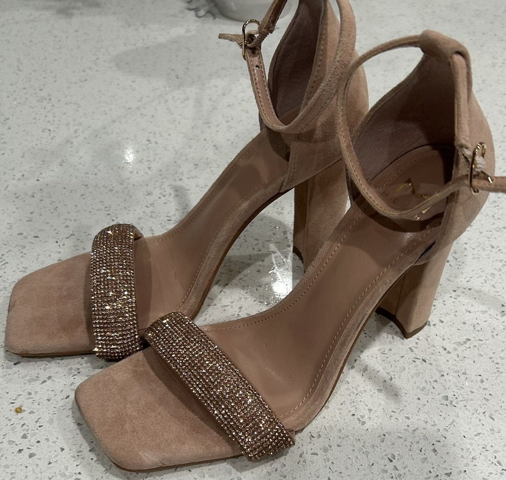 MARC FISHER LTD Angelo PINK SUEDE Rhinestones  Womens 4