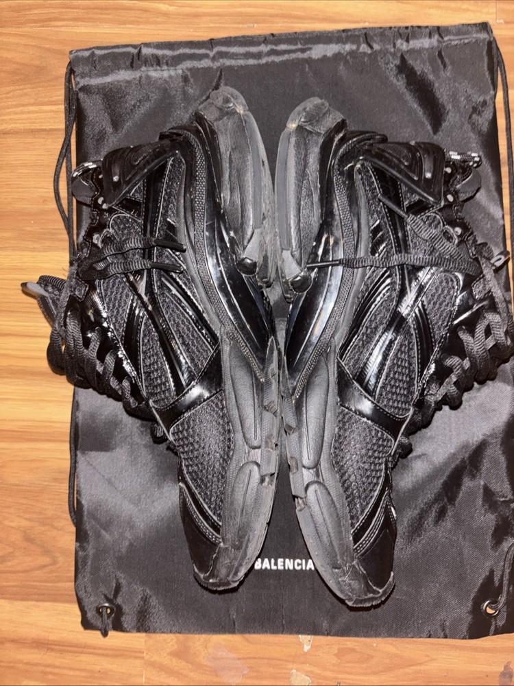 Balenciaga Runners Black Size 11 EU 44 Barely Worn With Bag