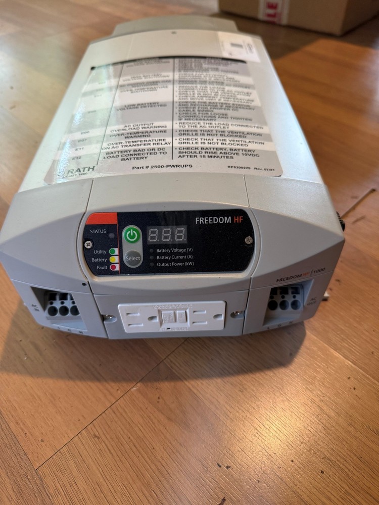 Xantrex 8061020 Freedom HF 1000 Power Inverter